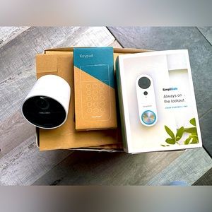 Simplisafe home security starter kit